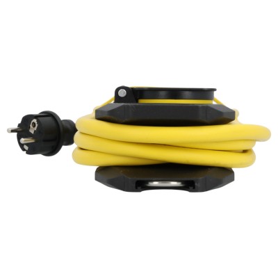 STANLEY SXSK-100 3-as elosztó kapcsolóval, max. 3680 W, IP44, 1,5 m kábel, H07RNF 3G1,5, kül- és beltéri kivitel